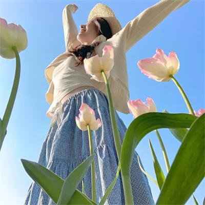异形三角恋